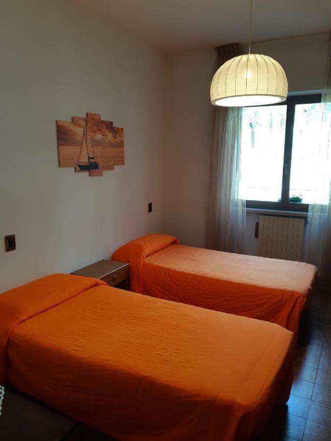 Casa Vacanze Ester Brenzone sul Garda Exteriör bild