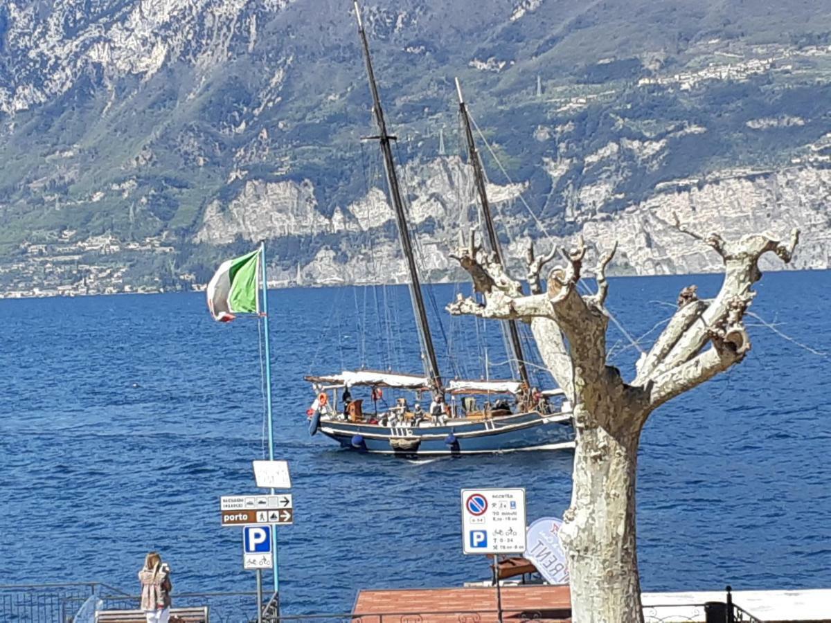 Casa Vacanze Ester Brenzone sul Garda Exteriör bild